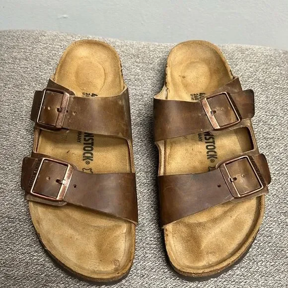 Birkenstock Arizona Sandals - Picture 2 of 6